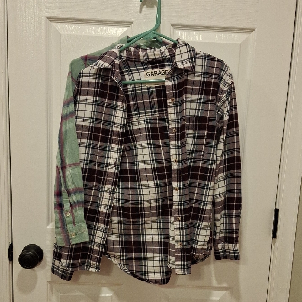 Lots Of 2 T-shirt Long Sleeves. Size10